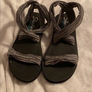Skechers yoga sandals